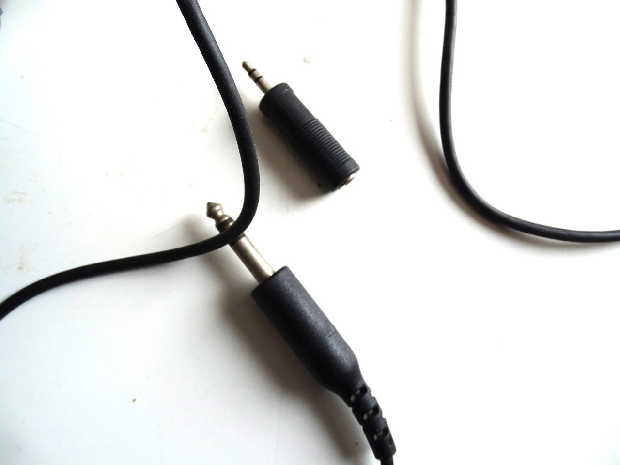 Vintage 1970s Headphones Pioneer SE-205 Koptelefoon