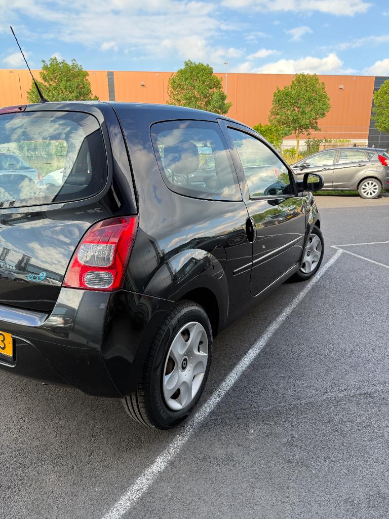 Renault Twingo 1.2-16v night & day - airco - nieuwe distributie