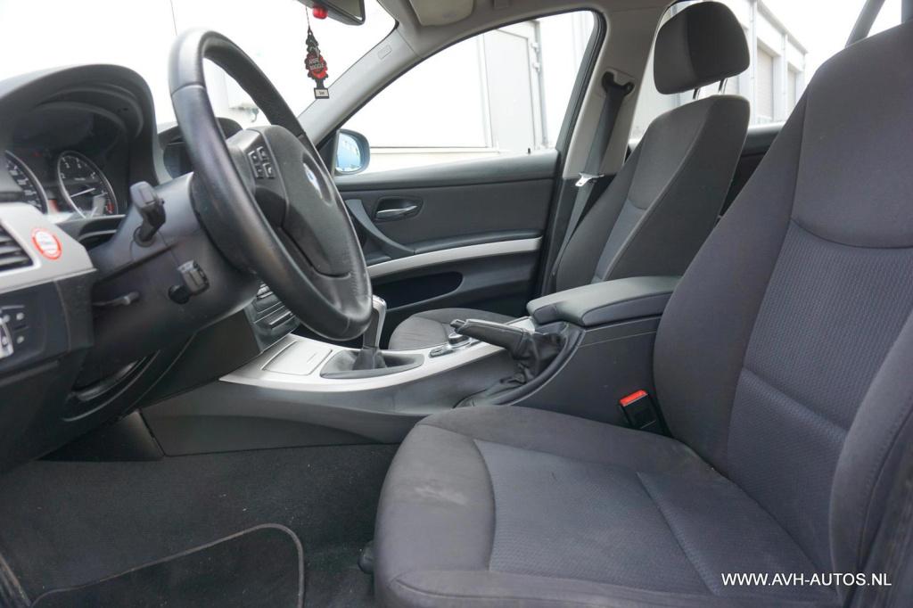 BMW 3-serie touring 316i business line