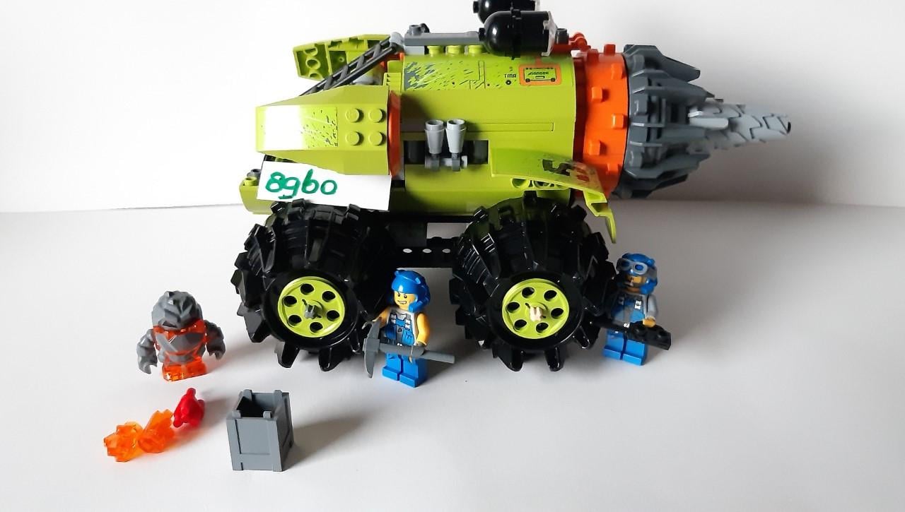 Lego Power Miners 8960: donderboor- thunder triller