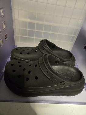 Zwarte Crocs-klompen met plateauzool, Maat 11 / 45