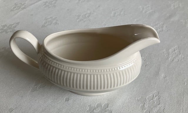 WEDGWOOD SERVIES WINDSOR ONDERDELEN IN PRIMA STAAT LIEFST IN 1 KOOP