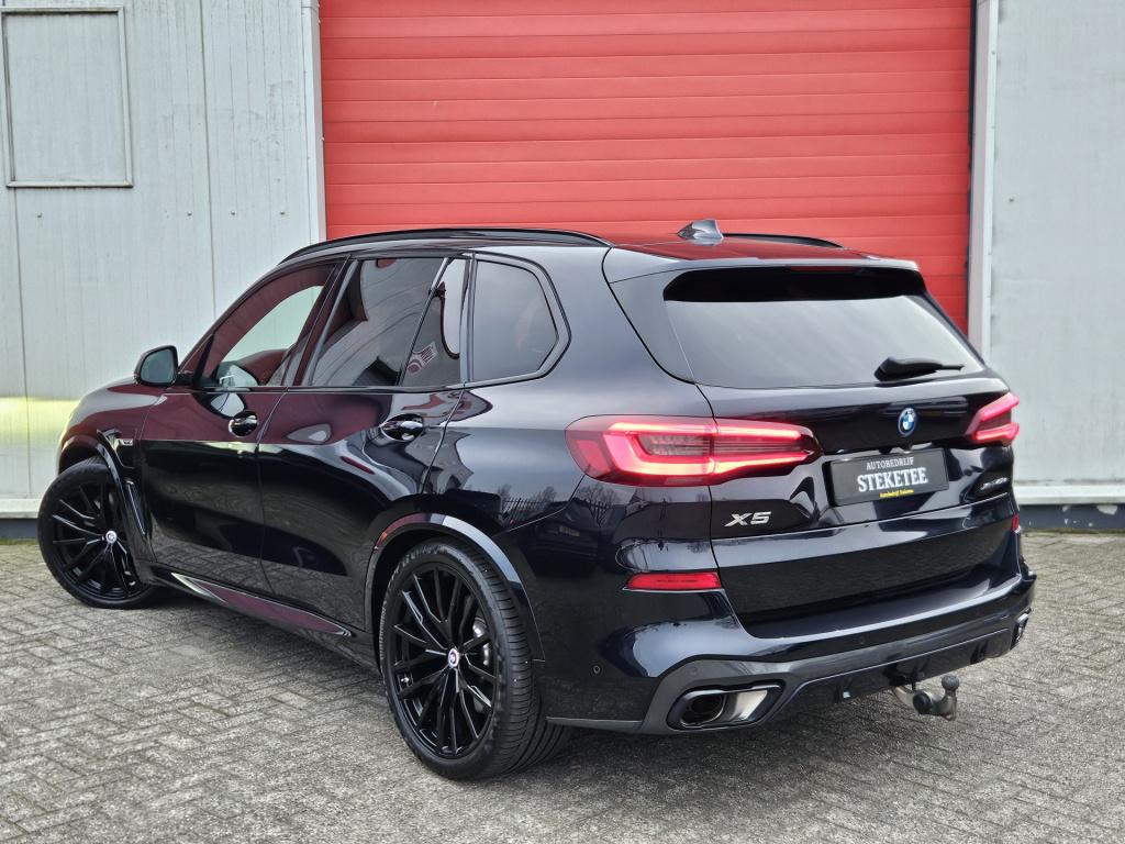 BMW X5 xdrive45e m-sport | achterasbesturing | trekhaak | luchtvering
