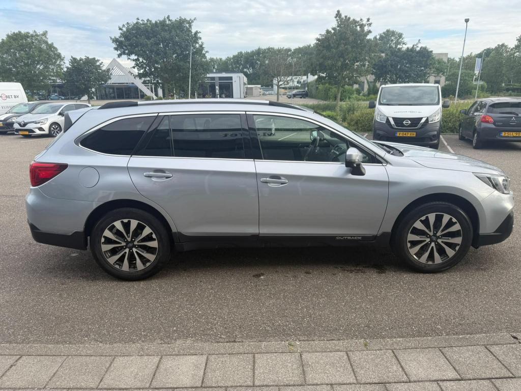 Subaru Outback 2.5i premium