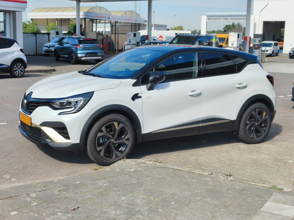 Renault Captur 1.6 e-tech hybrid 145 e-tech engineered