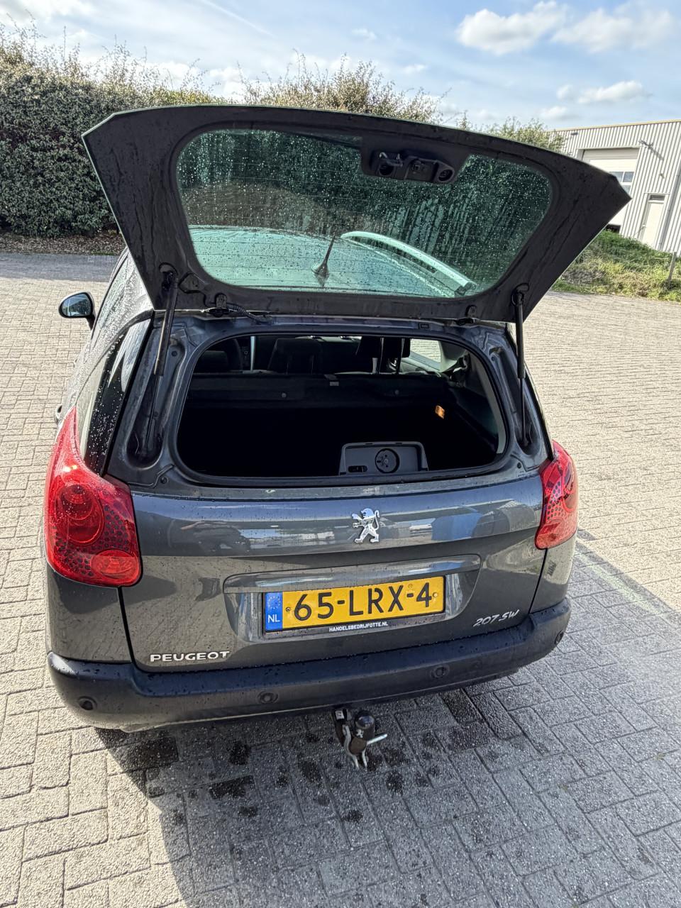 Peugeot 207 SW 1.6 VTi 123.000 KM APK 09-2027 - Lage kmstand