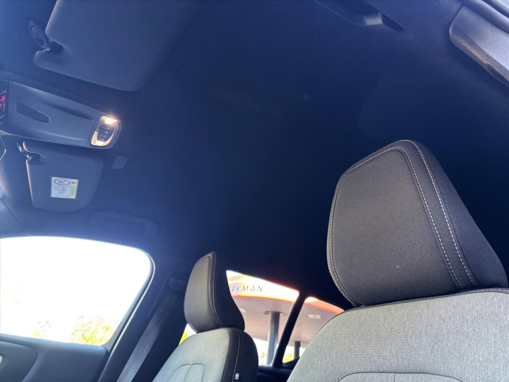 Volvo XC40 t4 plug-in hybrid 211pk aut core bright 20lm velgen| carplay|rij