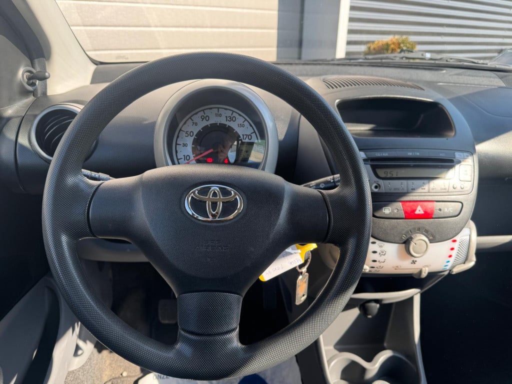 Toyota Aygo 1.0-12v now/nap/apk/airco/
