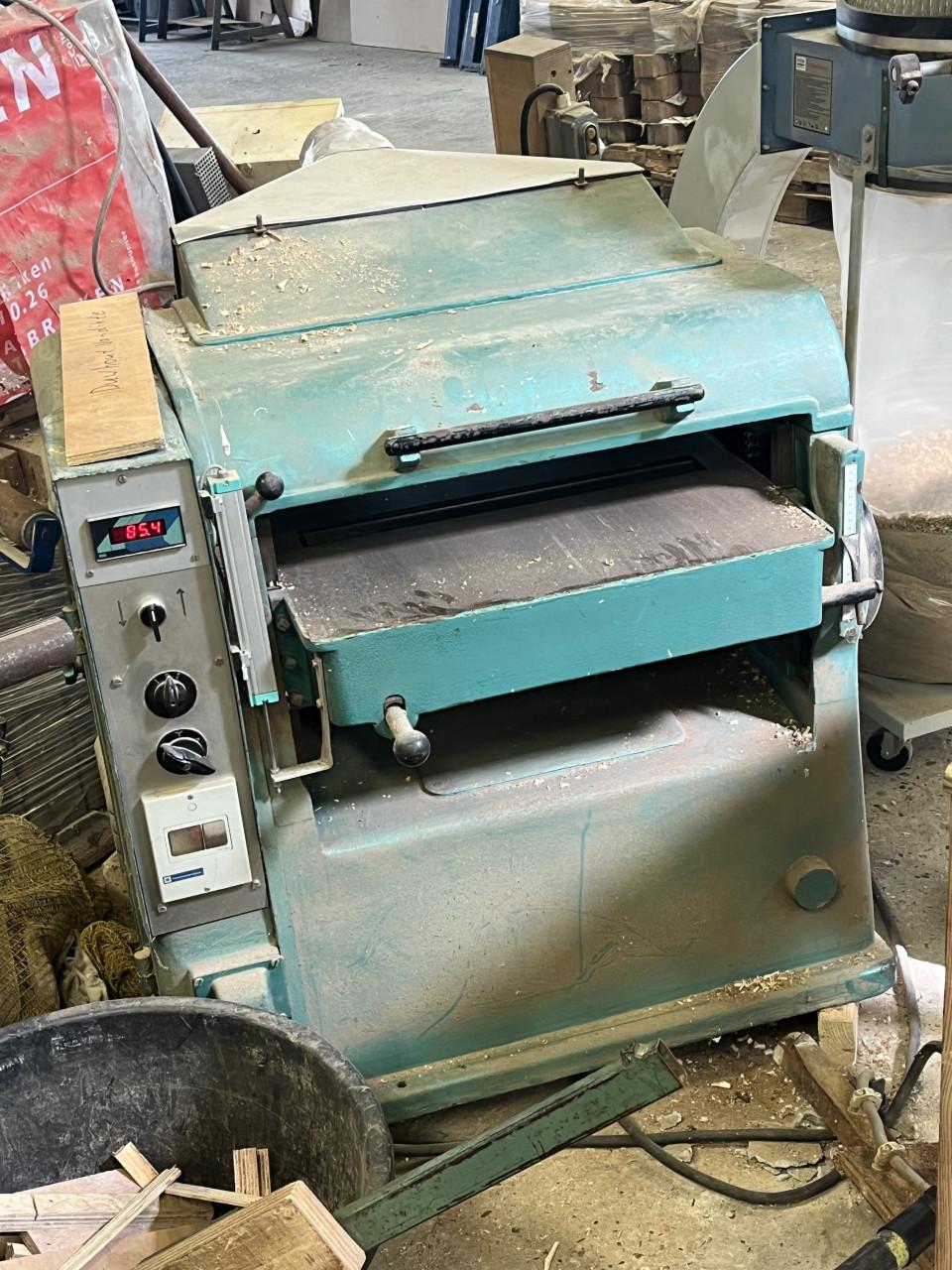 HOFMANN vlakbank, MHW vandikte bank