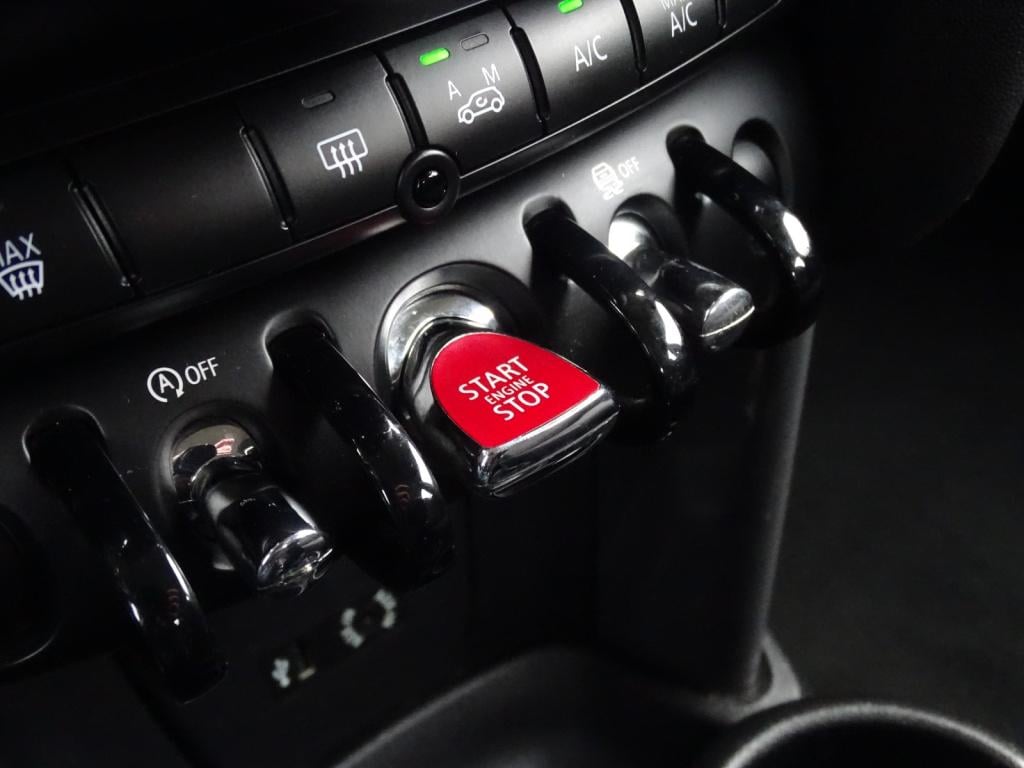 Mini 5-deurs mini 1.2 one business | bluetooth | 17" | clima