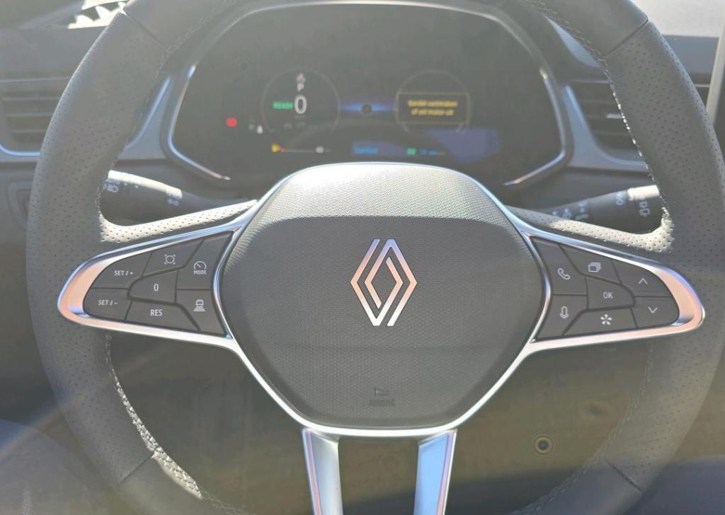 Renault Captur 1.8 e-tech full hybrid 160 techno - two-tone kleurstelling /