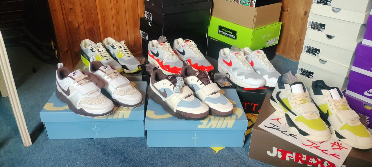 54 paar schoenen bulk partij Nike