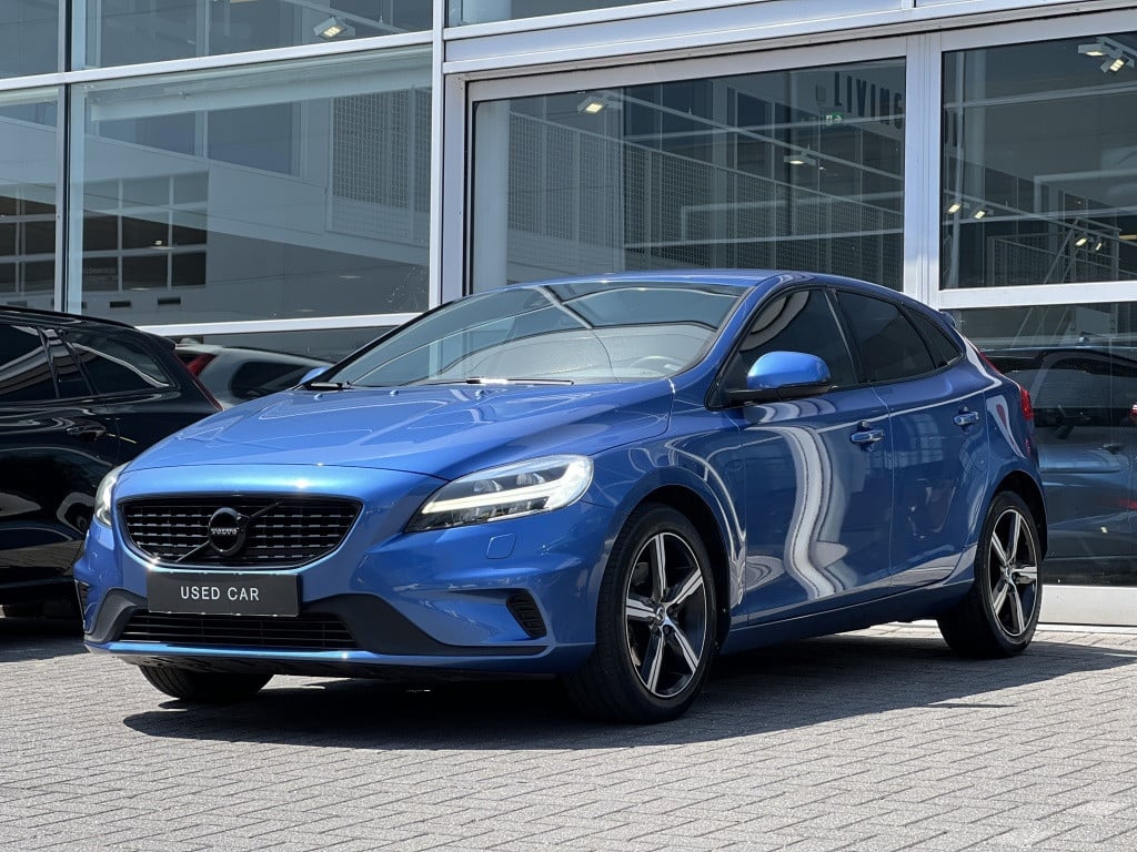 Volvo V40 t3 153pk nordic+sport| standkachel| trekhaak| navi| r-design