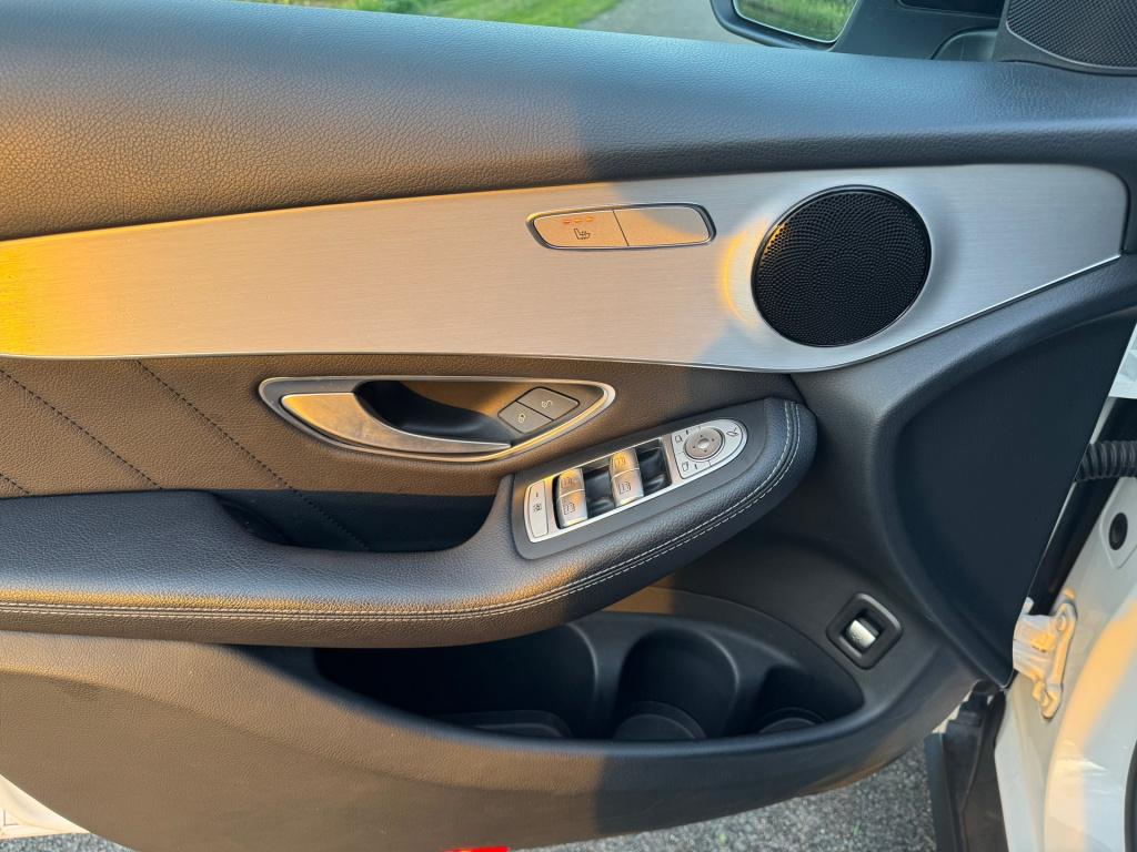 Mercedes-Benz Glc 300 4matic amg line night-pakket panorama schuifdak , dis