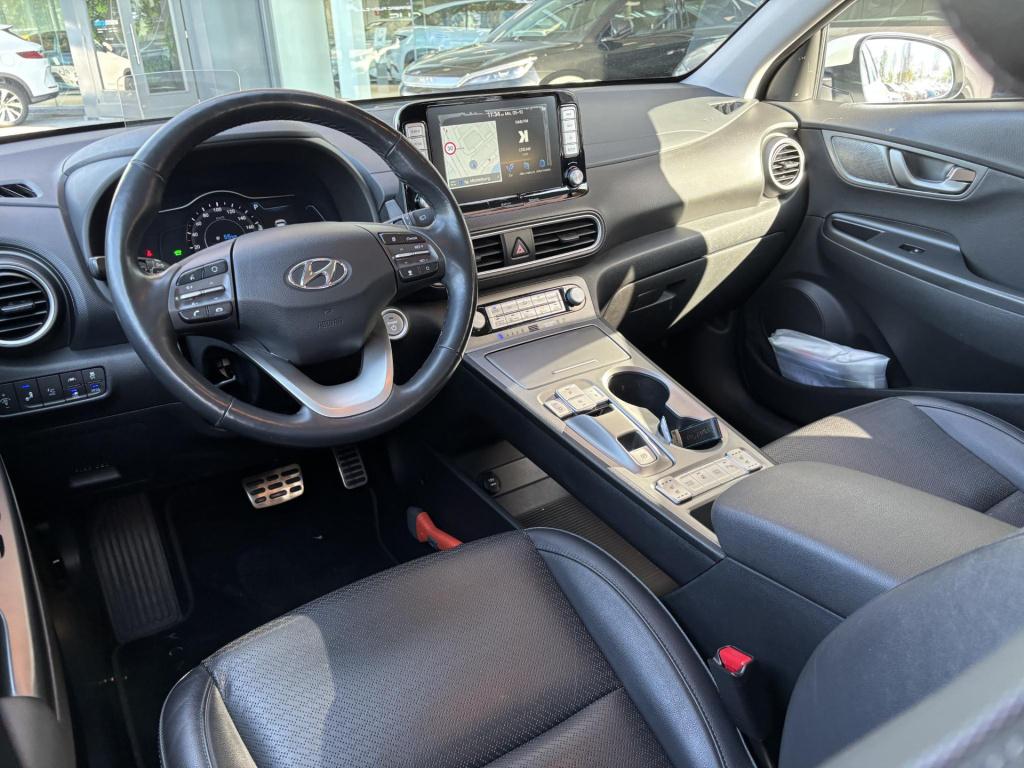 Hyundai Kona ev premium 64 kwh