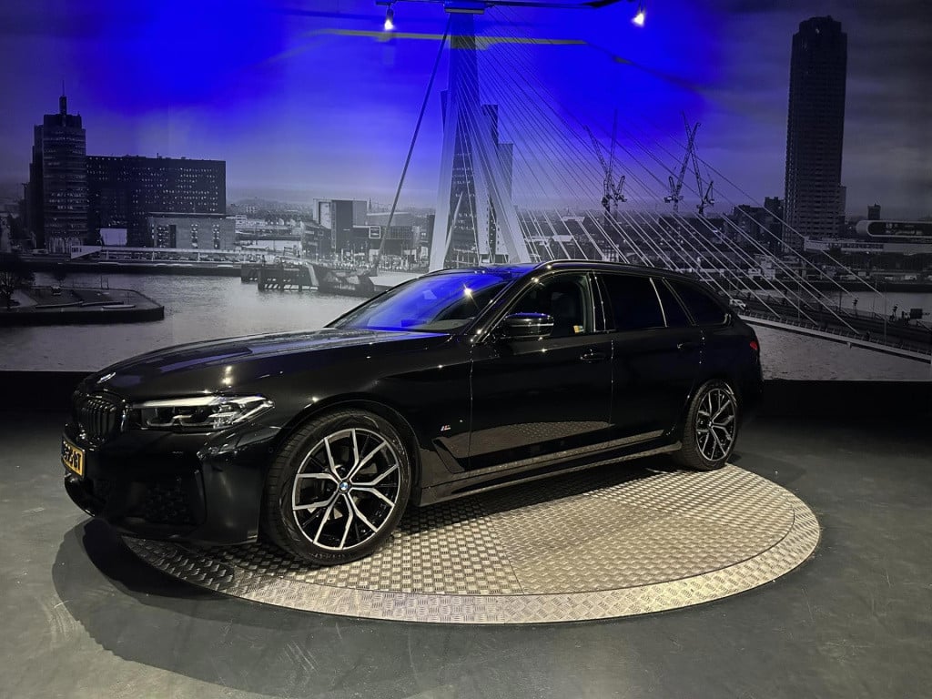 BMW 5 Serie touring 520i high executive m-pakket *camera*leer*