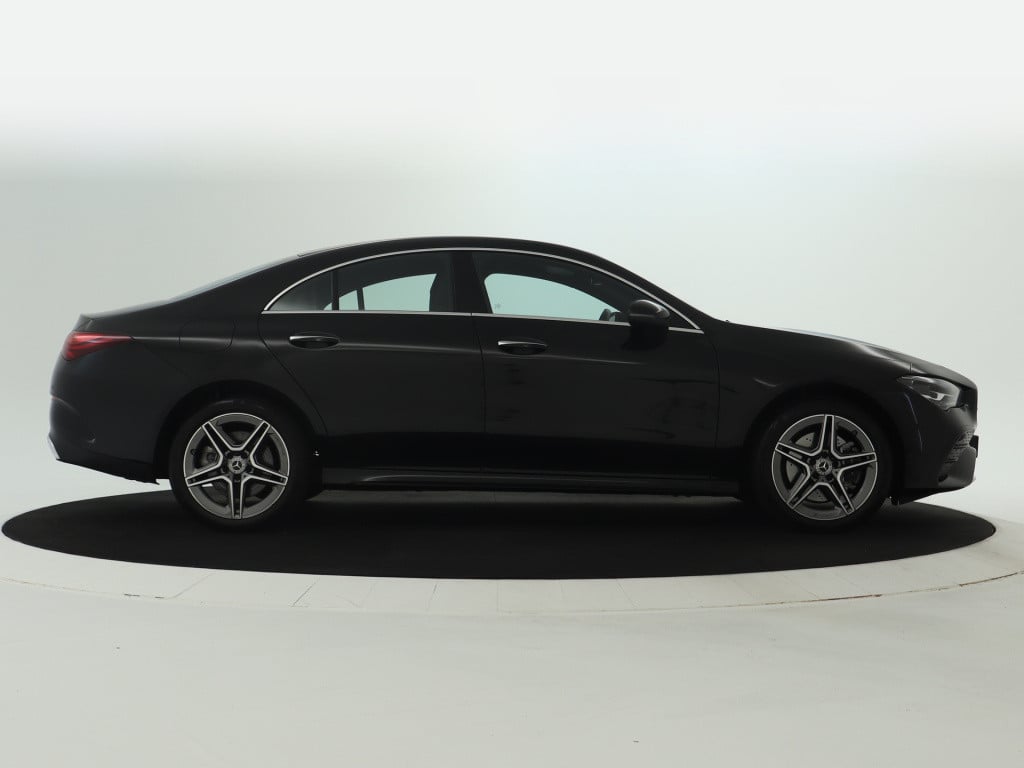 Mercedes-Benz Cla 250 e amg plug-in hybride | dodehoek detector | elektrisc