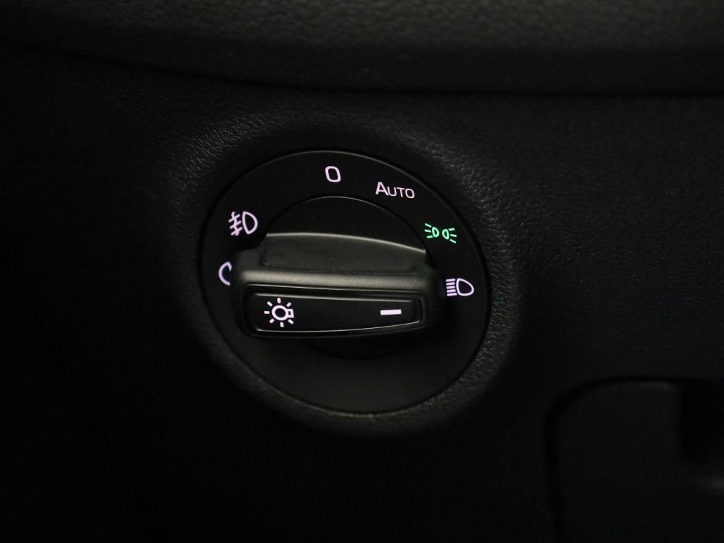 Skoda Kodiaq 1.5 tsi business edition | automaat | trekhaak | navigatie | a