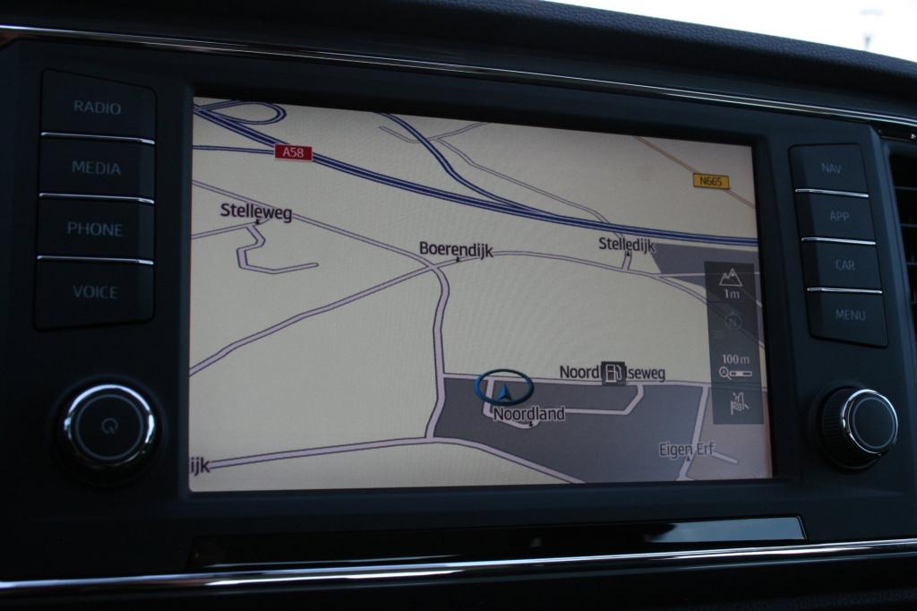 Seat Ateca 1.0 ecotsi style / navi / cruise / pdc