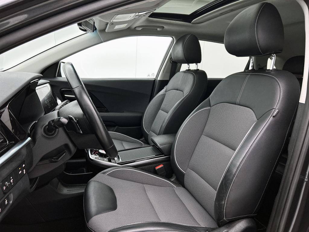 Kia E-niro dynamicplusline 64 kwh | schuifdak | stoelverwarming | navigatie