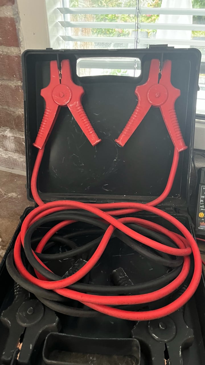TE KOOP DIVERSE MULTIMETERS ACCU KABELS