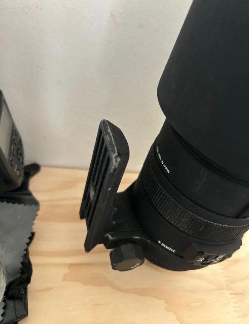 Sigma DG 150-500 mm 1:5-6.3 APO HSM lens, optical stabilizer.