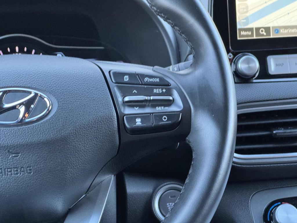 Hyundai Kona ev fashion 64 kwh soh 96%, 3-fase lader