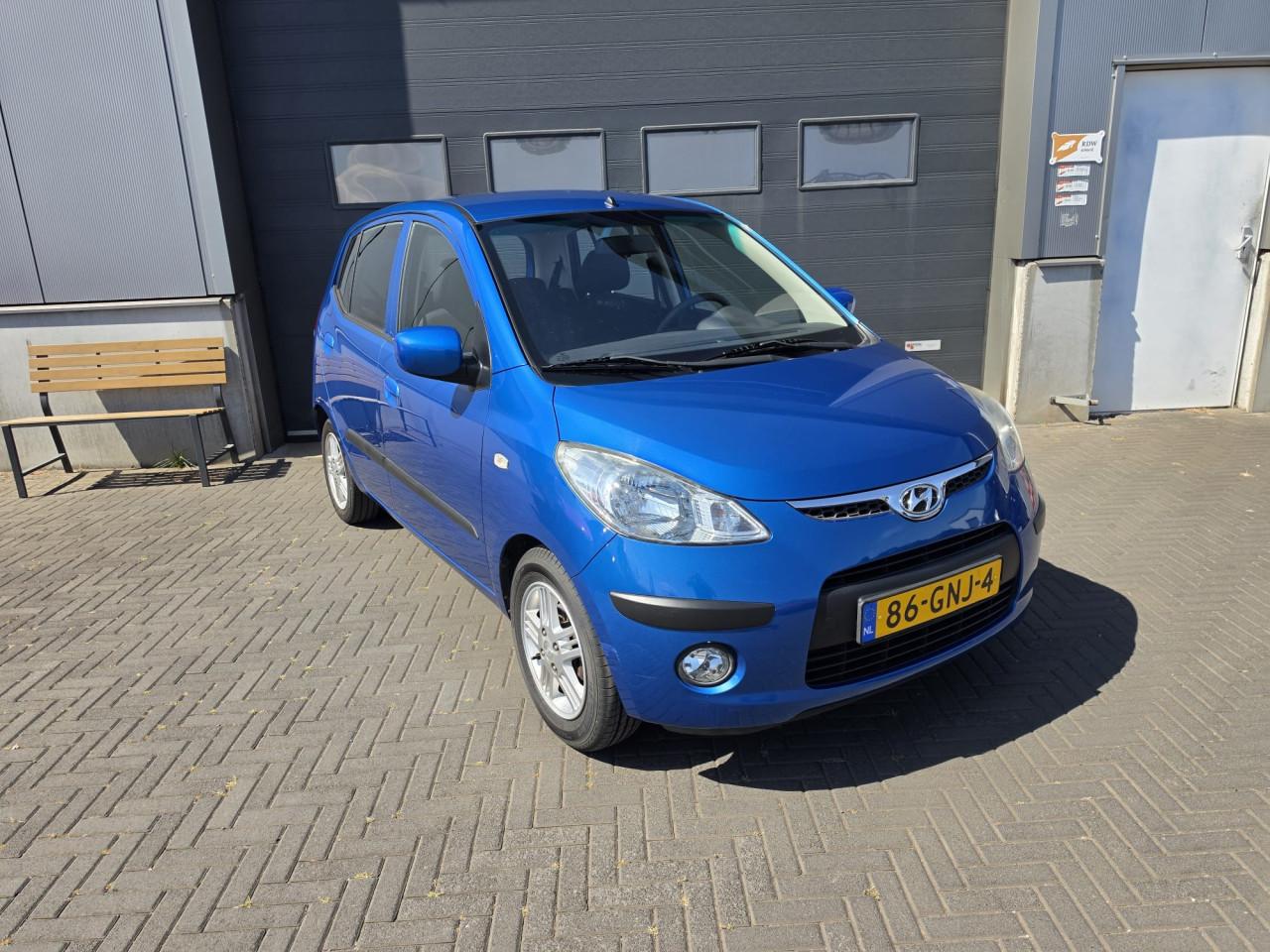 TE KOOP HYUNDAI I10 1.1i CATCHER SLECHTS 75.509 KM ZUINIGHEIDSLABEL B