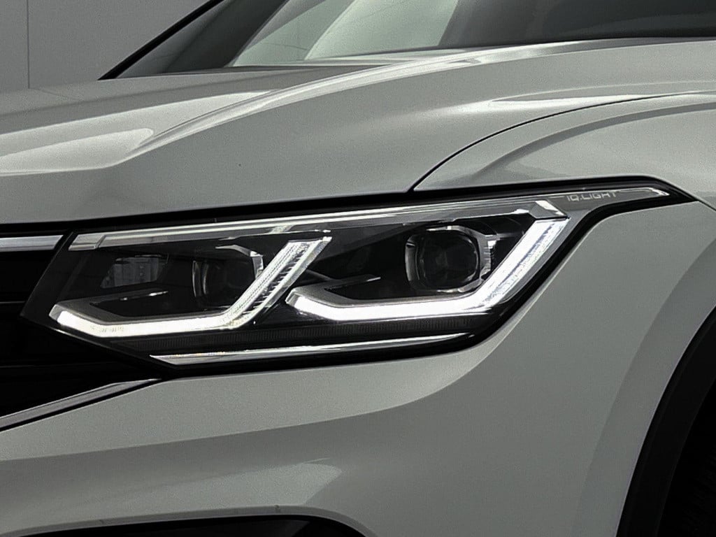 Volkswagen Tiguan 1.4 tsi ehybrid r-line business | automaat | trekhaak | b