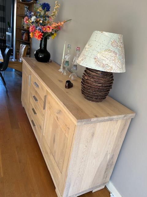 Dressoir geheel massief blank eiken (Friese meubelfabriek)