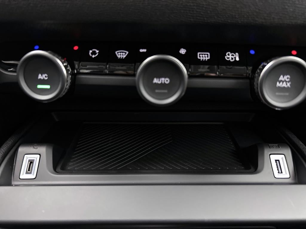 Citroen C4 X hybrid 145pk automaat max | rijklaar | adaptieve cc | comf sea