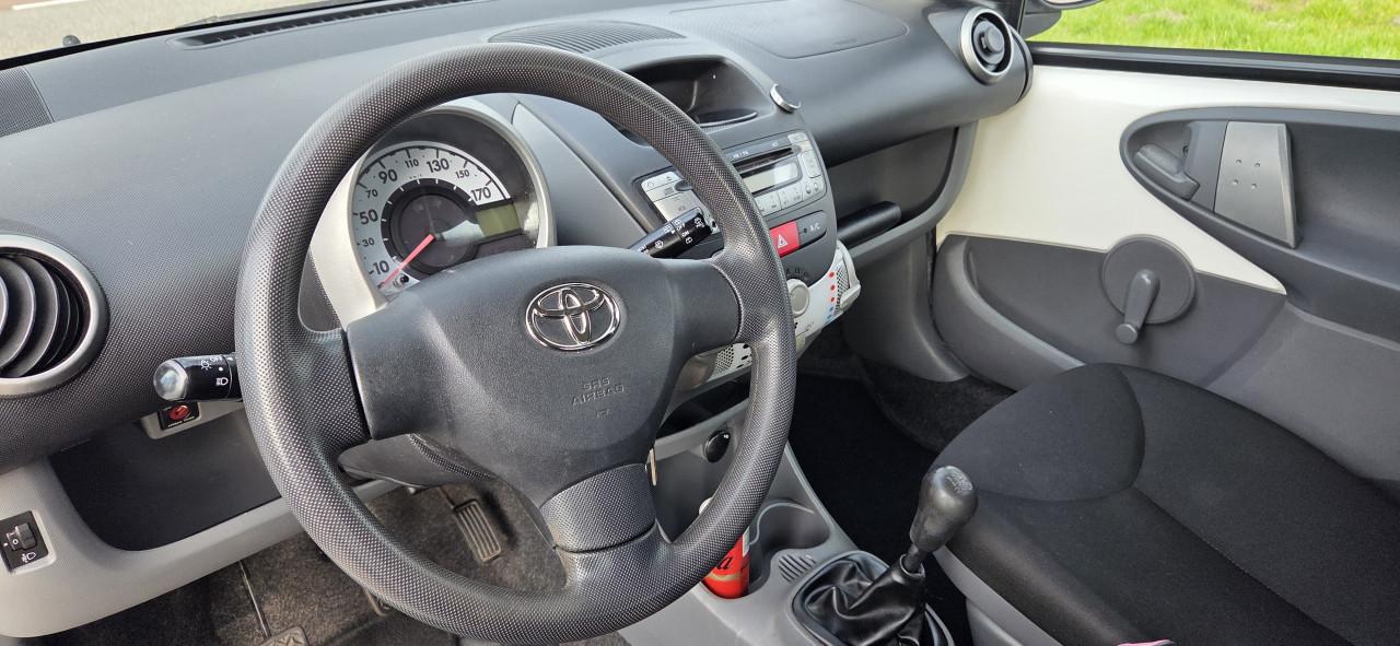 Toyota Aygo, 1.0-12V AIRCO| 5- DEURS GOED ONDERHOUDEN - NIEUWE KOPPELING