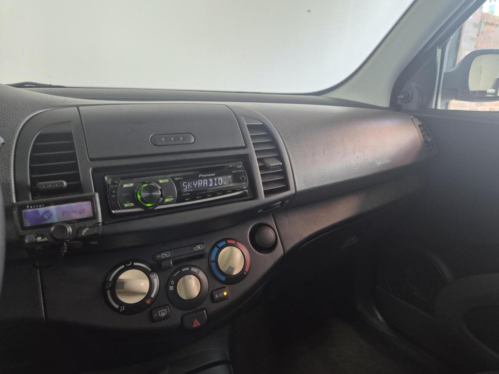 Nissan Micra 1.2 acenta / airco / 5-deurs