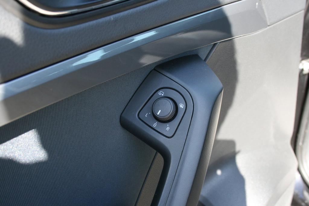 Seat Ateca 1.0 ecotsi style / navi / cruise / pdc