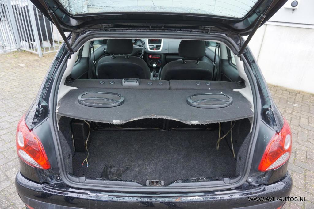 Peugeot 206 + 1.4 xs
