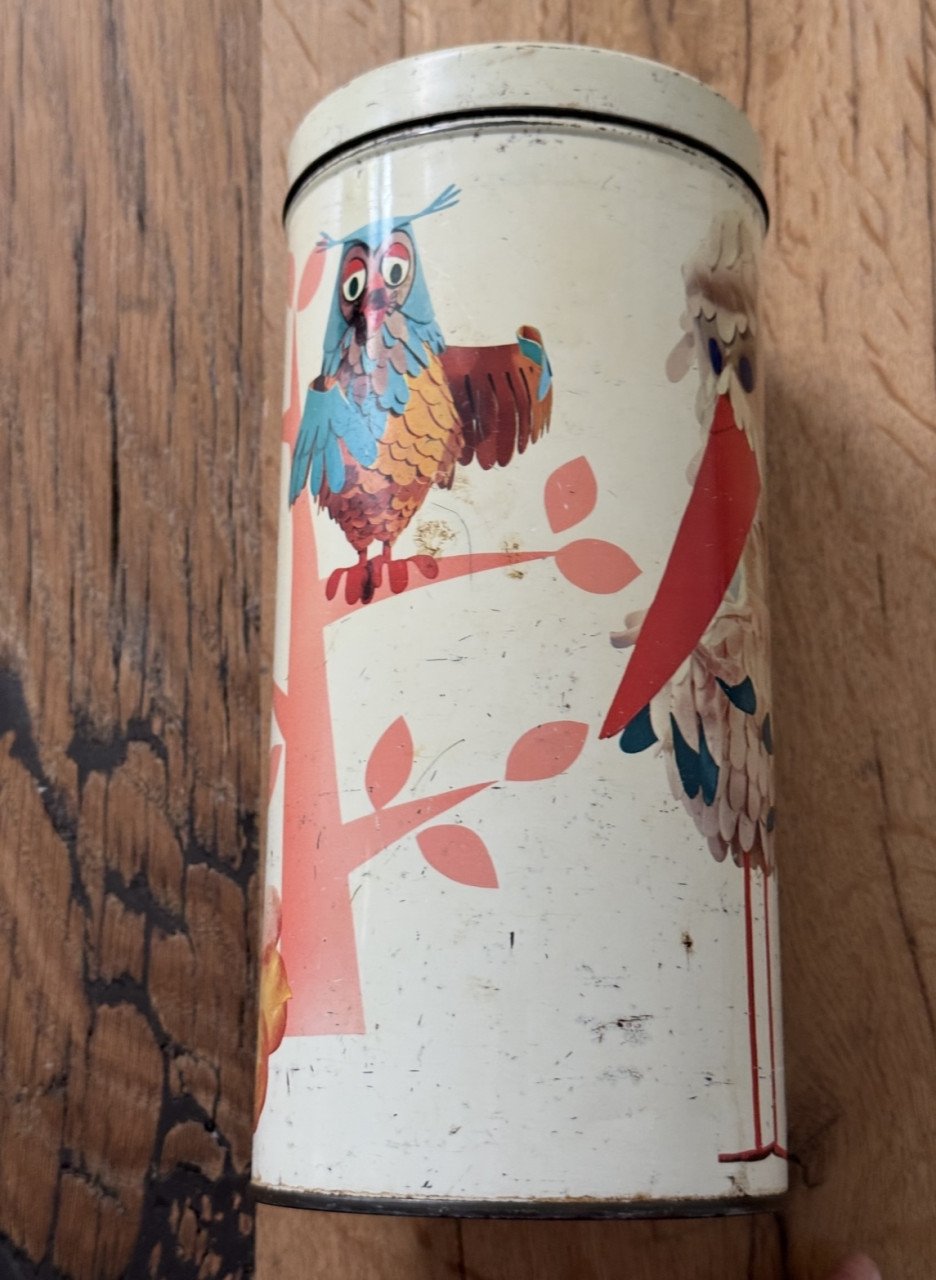 Vintage beschuitbus van bolletje