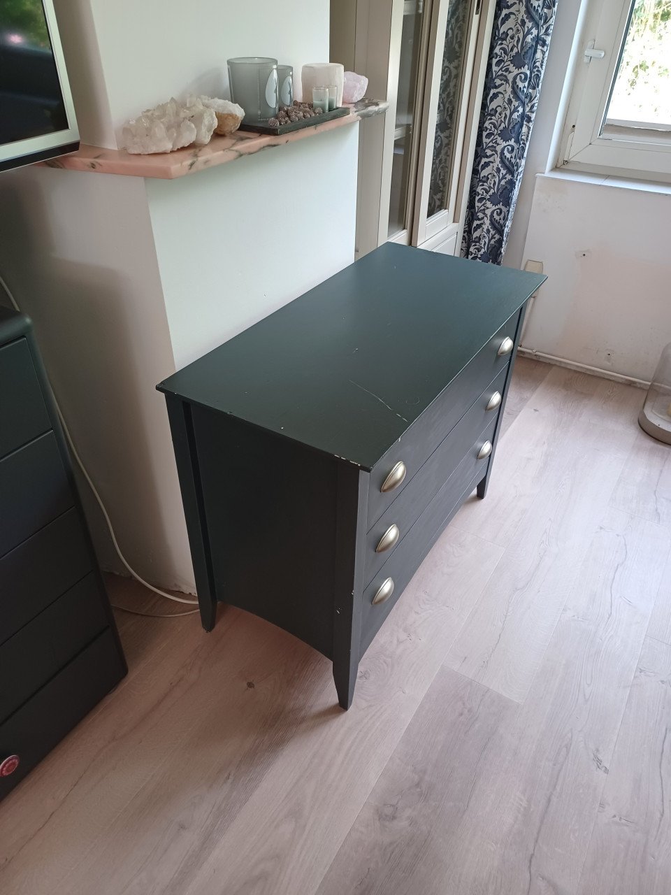 Kastje  B=88cm  H=69cm en D=43cm