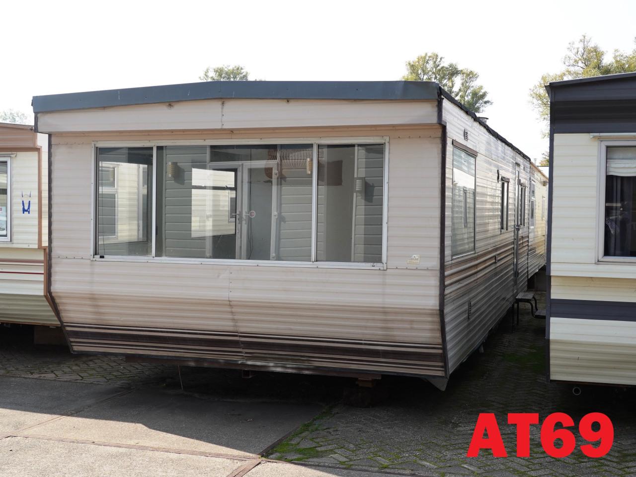 Opknap stacaravans + chalets voor de handige klusser te koop