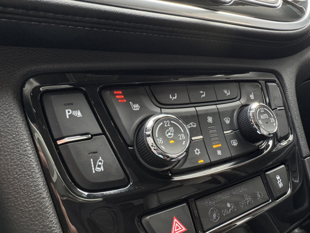 Opel Mokka 1.4 turbo innovation automaat | schuif-/kanteldak | leder | stuu
