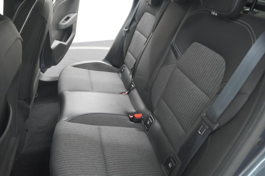 Renault Clio tce 130 edc intens |  allseason banden | camera | navigatie | 
