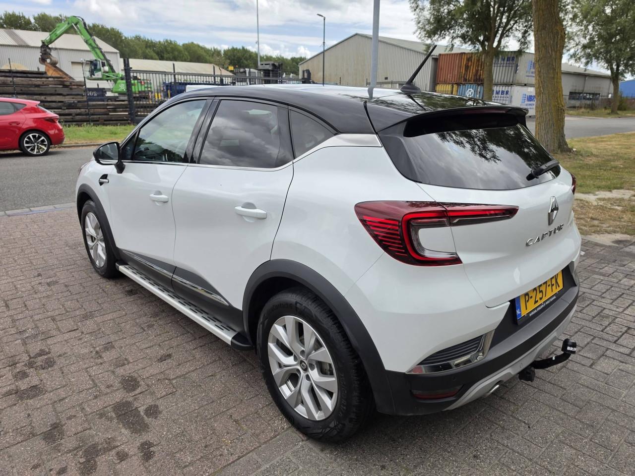 Renault Captur 1.0 TCe 90 Intens bj2022 km52000