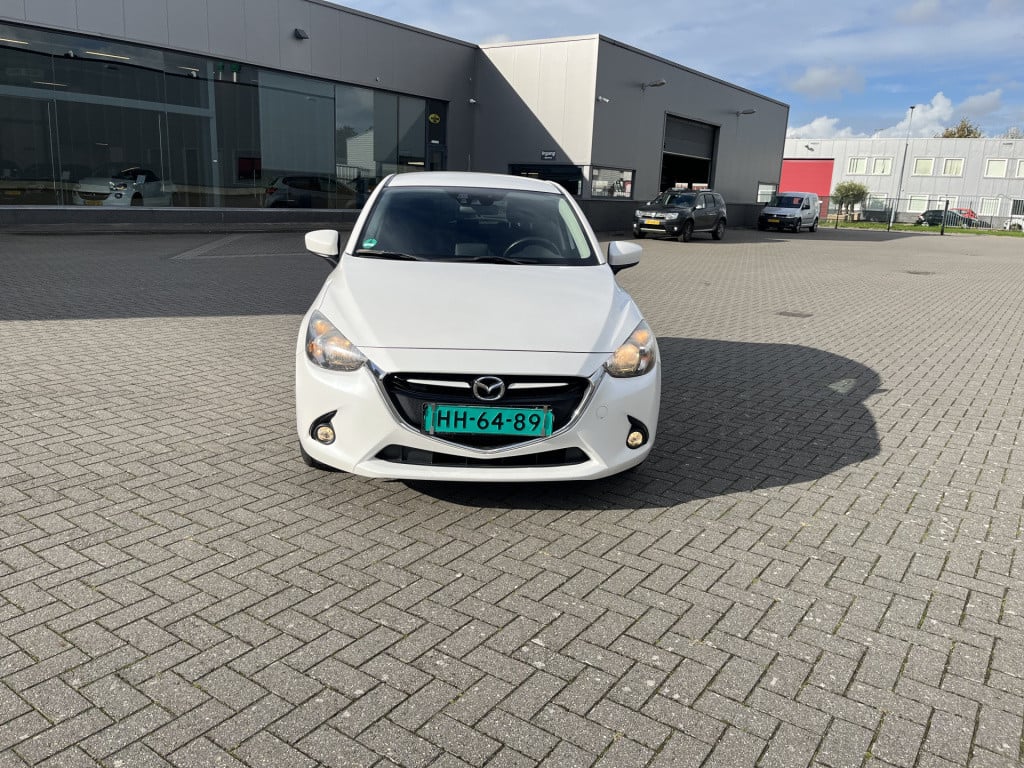 Mazda 2 1.5 skyactiv-g90 - 5 gs navi cruise stoelverw
