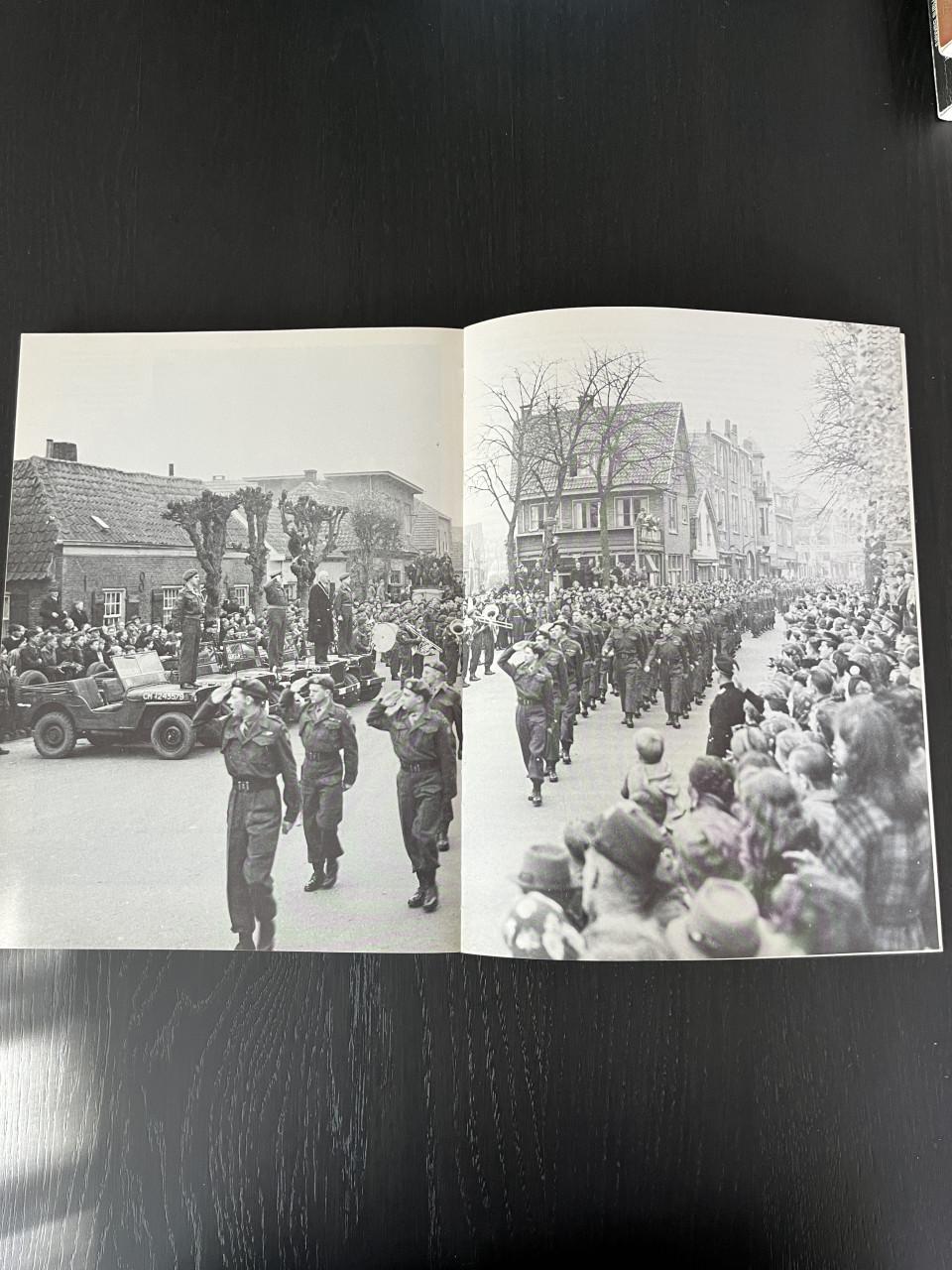 De Canadezen in Nederland 1944-1945 - Bevrijdingsalbum