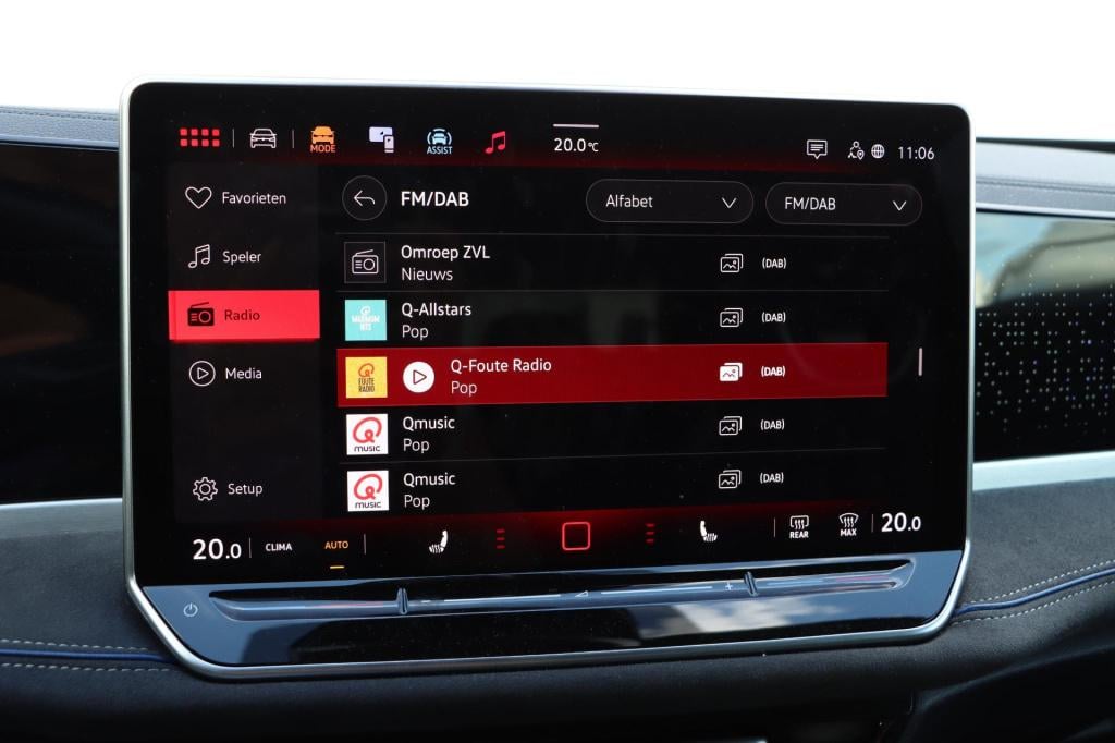 Volkswagen Passat variant 1.5 etsi r-line business dsg7 150pk ergo stoel | 