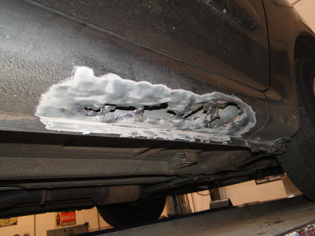 TP autoservice! voor al uw onderhoud aan uw auto, bestelauto of camper!!