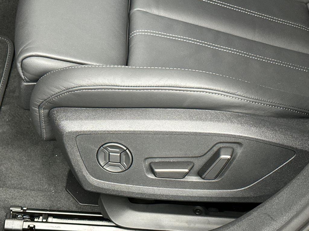 Audi A6 avant s edition competition e-hybrid 270 kw / 367 pk ava