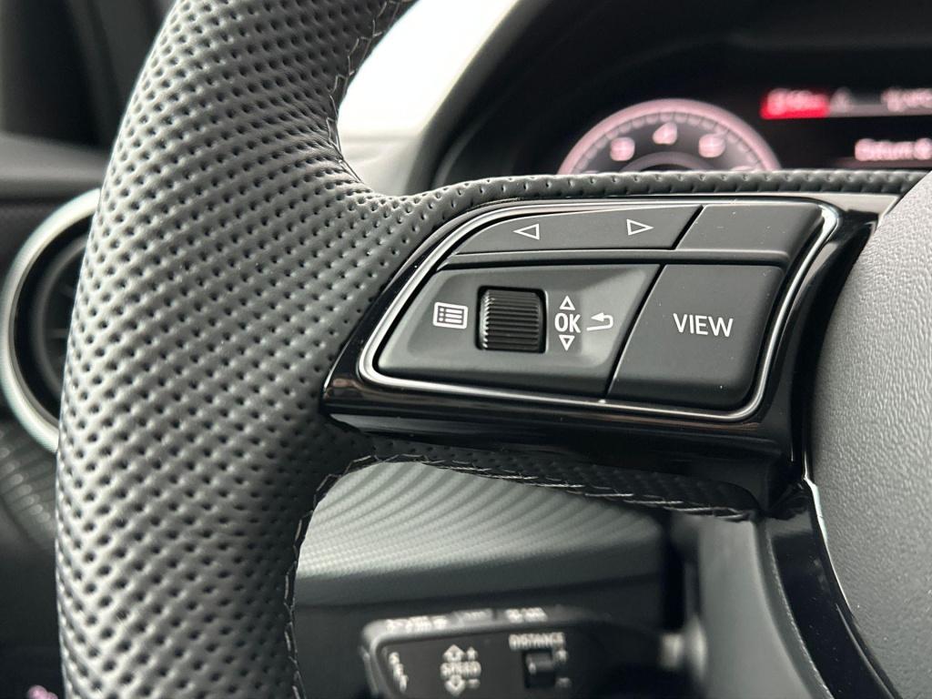 Audi Q2 s edition 35 tfsi 110 kw / 150 pk hatchback 7 vers