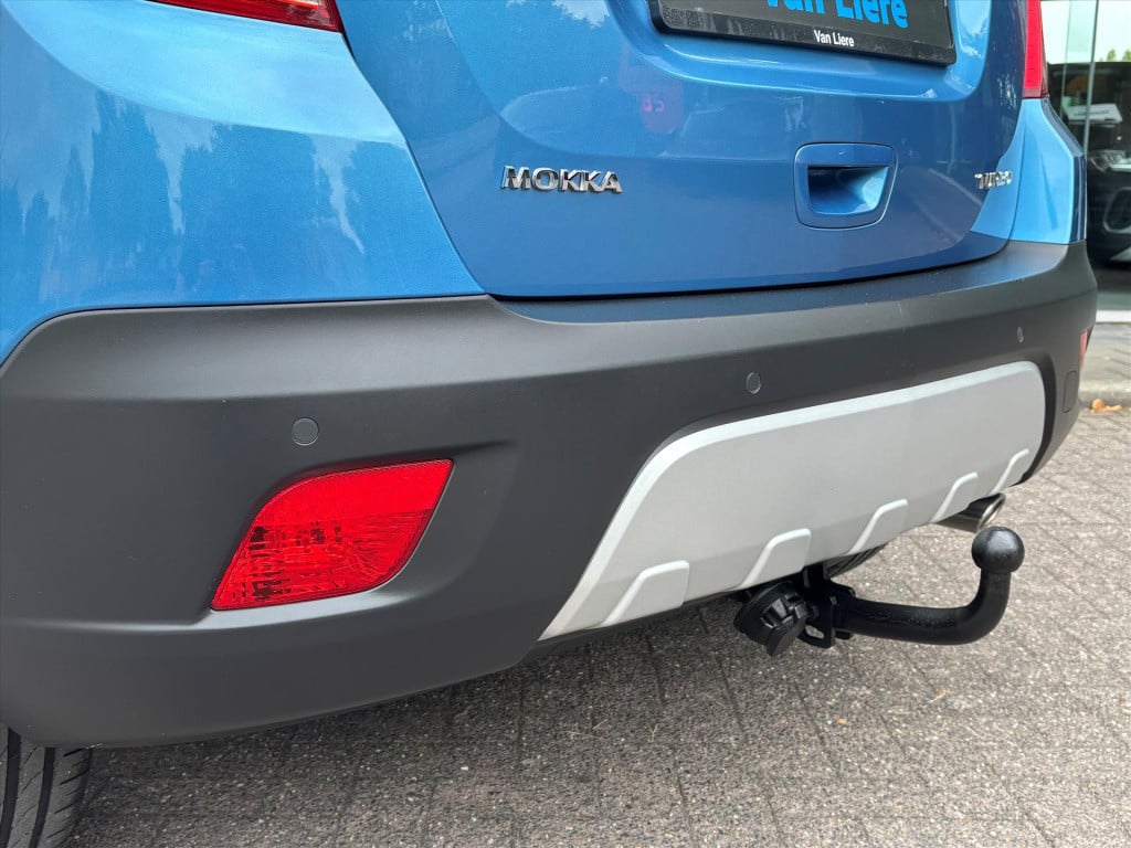 Opel Mokka 1.4 turbo 140pk cosmo| sunroof|trekhaak|leder| stoel-stuurverwar
