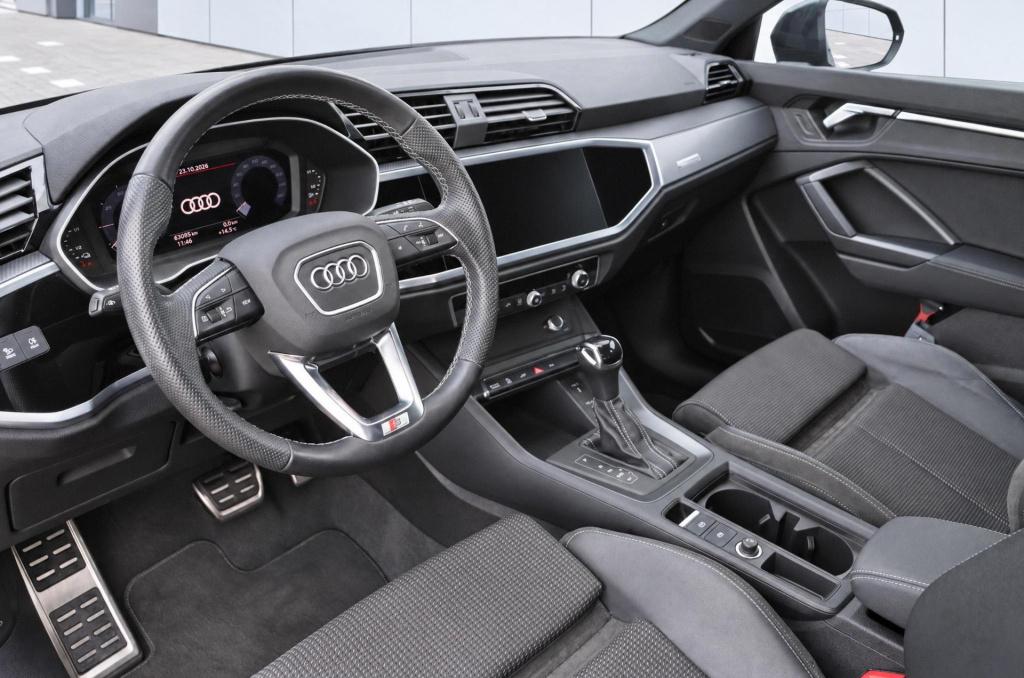 Audi Q3 sportback 45 tfsi e s edition 245pk s-tronic