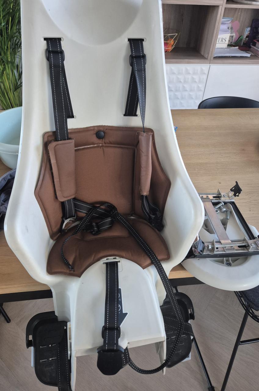 Bobike Exclusive Maxi Plus met dragerbevestiging